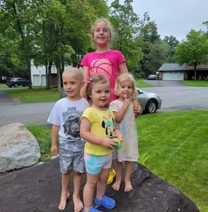 Meet your Posher, Maria